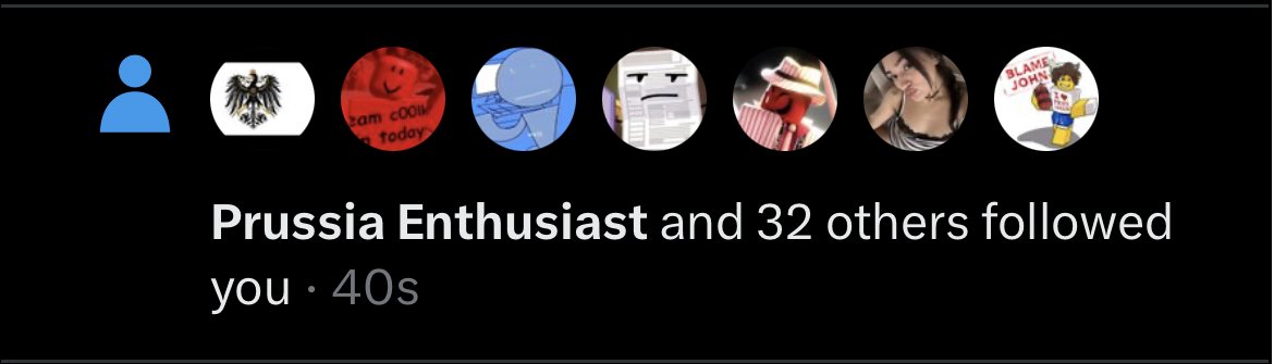 TheAdversary44's tweet photo. I think I’m famus https://t.co/fqCANXxjRE