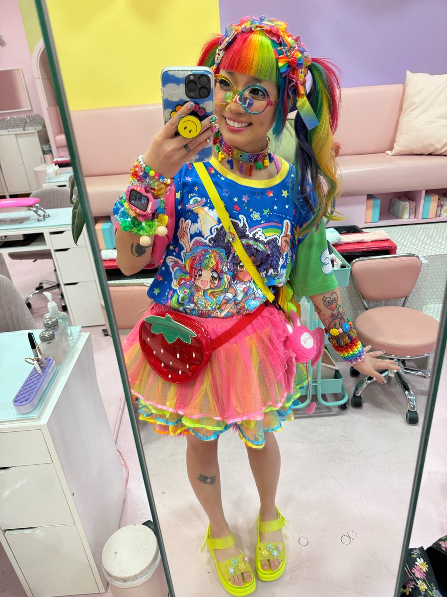 itmecybrgrl's tweet photo. KAWAII TIL A HUNDRED 31!!!!!! 🎈🎈🎈 https://t.co/5eipL44Axu