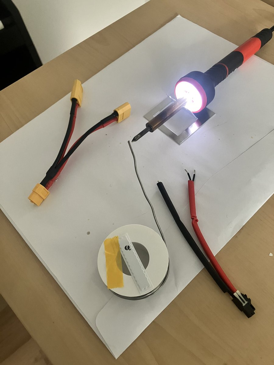 rboyd's tweet photo. The transplant was a success. No smoke yet! Blinking lights and spinning fans. #AIGrandPrix https://t.co/nWehDtX0qg