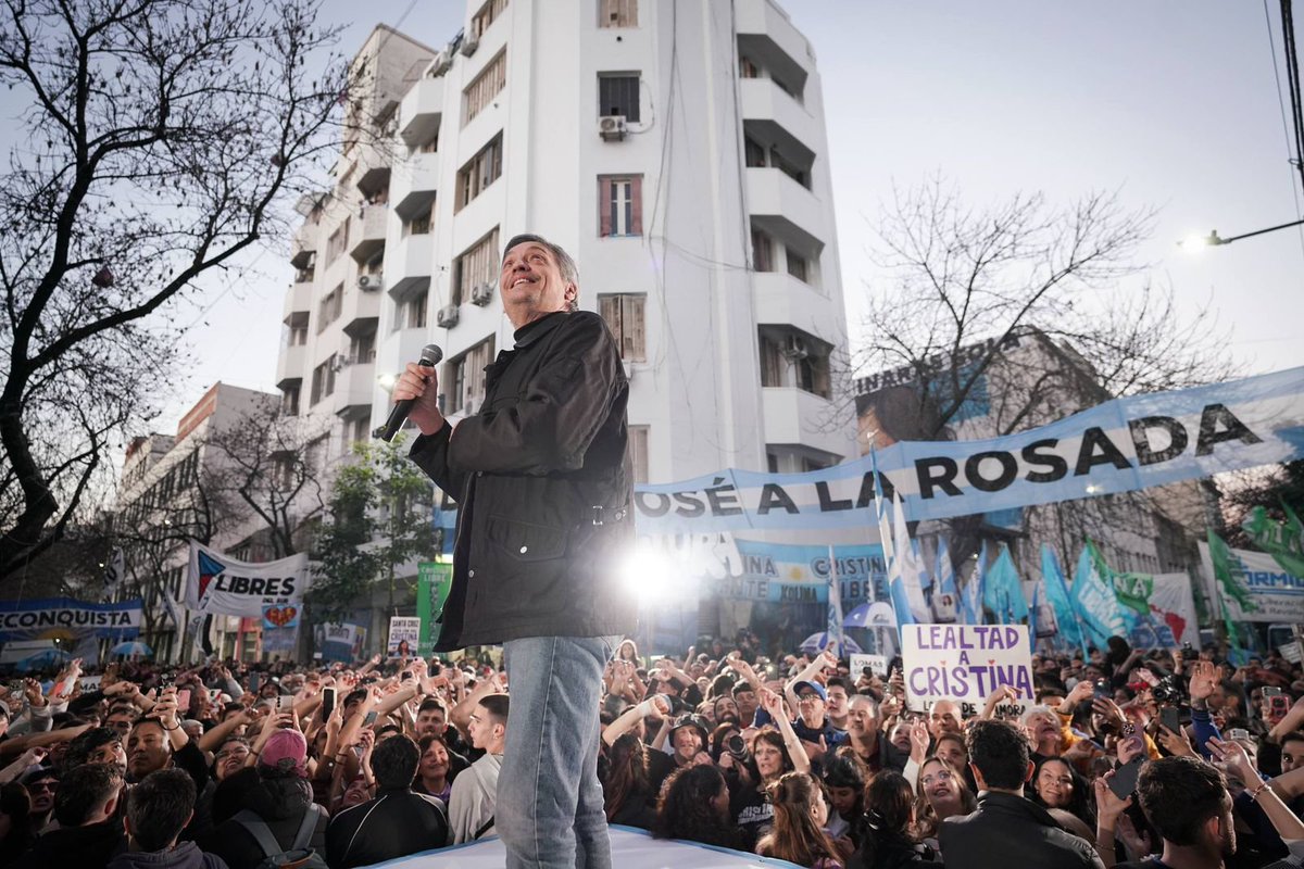 MaximoKFan's tweet photo. "No se quiebren" Máximo Kirchner https://t.co/3POHASRSym