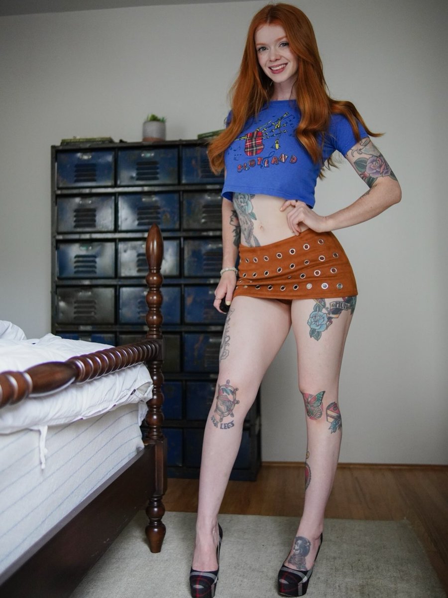 weegirlyscot's tweet photo. Do you like my tartan heels? https://t.co/Iupk5tWTZj