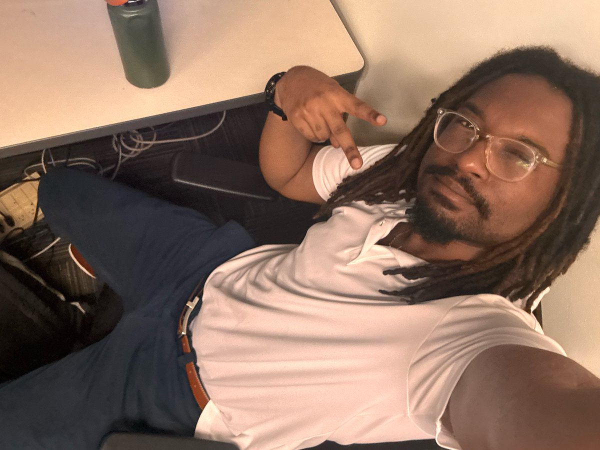 localdemonch1ld's tweet photo. We up! https://t.co/aYFfNDPH8Y