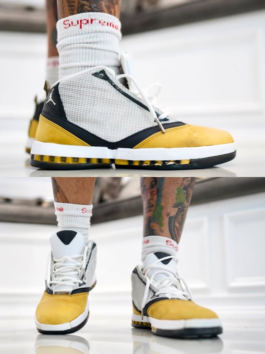 zSneakerHeadz on X: 