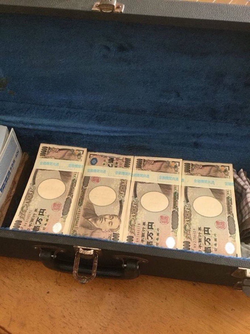 tosh_vape's tweet photo. これでいけるよね？？夏までなら
①足りる
②足りない https://t.co/0Nc37KsFj1