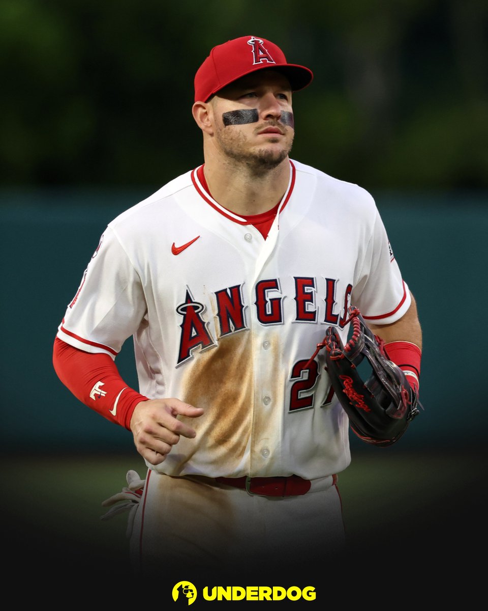 UnderdogMLB's tweet photo. Mike Trout on Angels sale, via @JackJanes_:

"I mean, you kind of felt that way, it was needed. No hard feelings to Arte. But I'm super excited. The guys are excited. There's a good vibe around the clubhouse, vibe around the stadium." https://t.co/7qJeZFgSnl