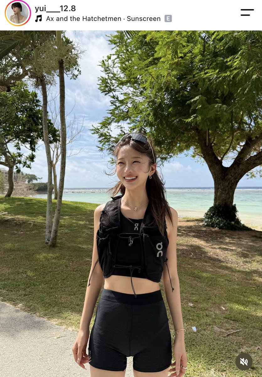 oeufoeufffff's tweet photo. ゆいさん、本当に小顔で笑顔が可愛いすぎるし、スタイルも良すぎる…😭🤍インスタでインナーケア紹介してくださってて、全部Iherbで揃うみたい!! ランニングもしっかりされてて、腹筋もしっかりあるの努力の塊すぎる…✨✨ https://t.co/vMSi0KJury