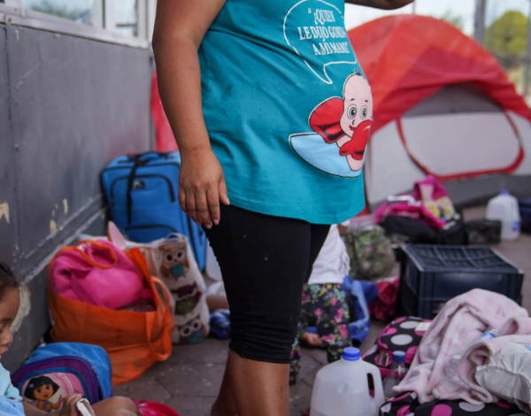 Kentuckygirl1's tweet photo. Don't forget to call ICE if you spot a pregnant illegal. 

We need to get the anchor baby factories out of this country ASAP. https://t.co/3wPkhZSJmz