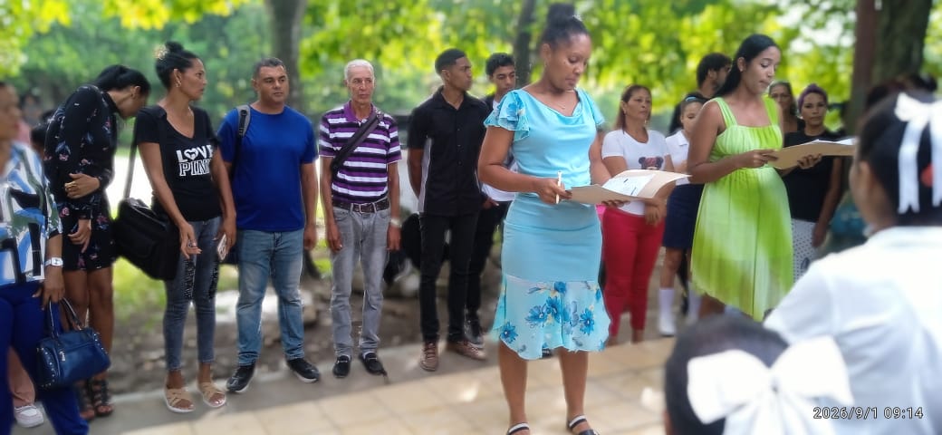 LDubuet's tweet photo. Con la totalidad de estudiantes,padres y trabajadores dimos inicio al curso escolar 2026_2927.
#CubaMined 
#InicioDelCursoEscolar
#EducaciónGranma
#RioCauto. https://t.co/kgoLjUI6UJ