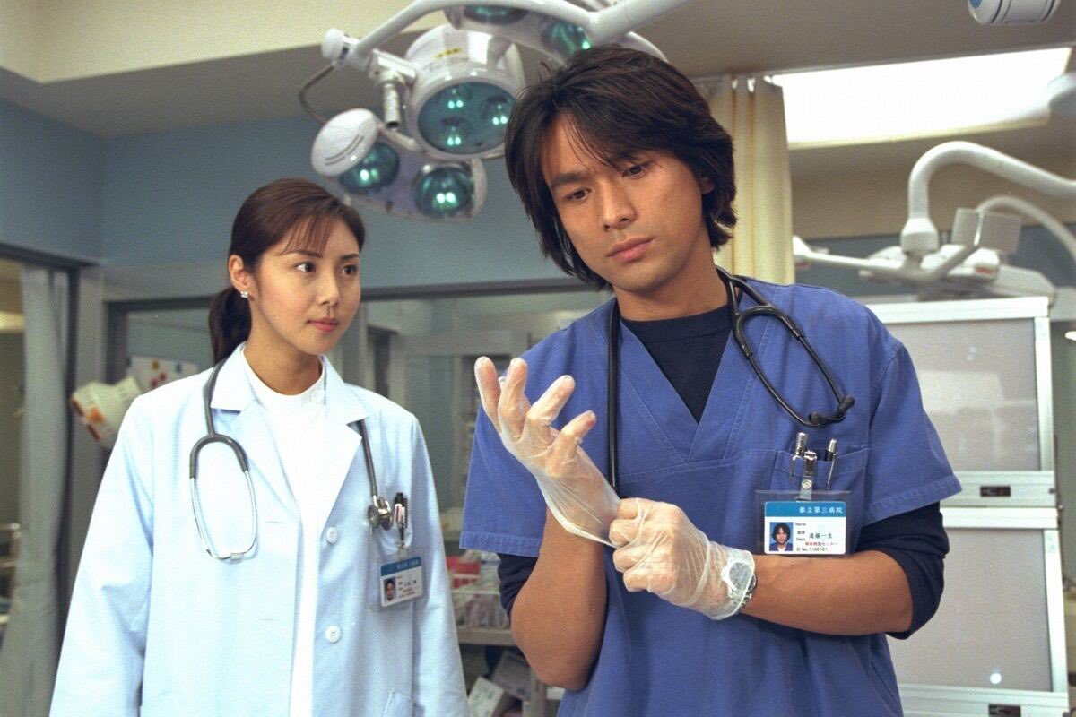 drama2022fan's tweet photo. #救命病棟24時 舞台一覧

まさかの原点に戻ってきた！！

第1シリーズ（1999）
都立第三病院

第2シリーズ（2001）
港北医科大学附属病院

第3シリーズ（2005）
東都中央病院

第4シリーズ（2009）
海南医科大学附属病院

第5シリーズ（2013）
国立湊大学附属病院

第6シリーズ（2026）🆕
都立第三病院 https://t.co/574bCNoiFn