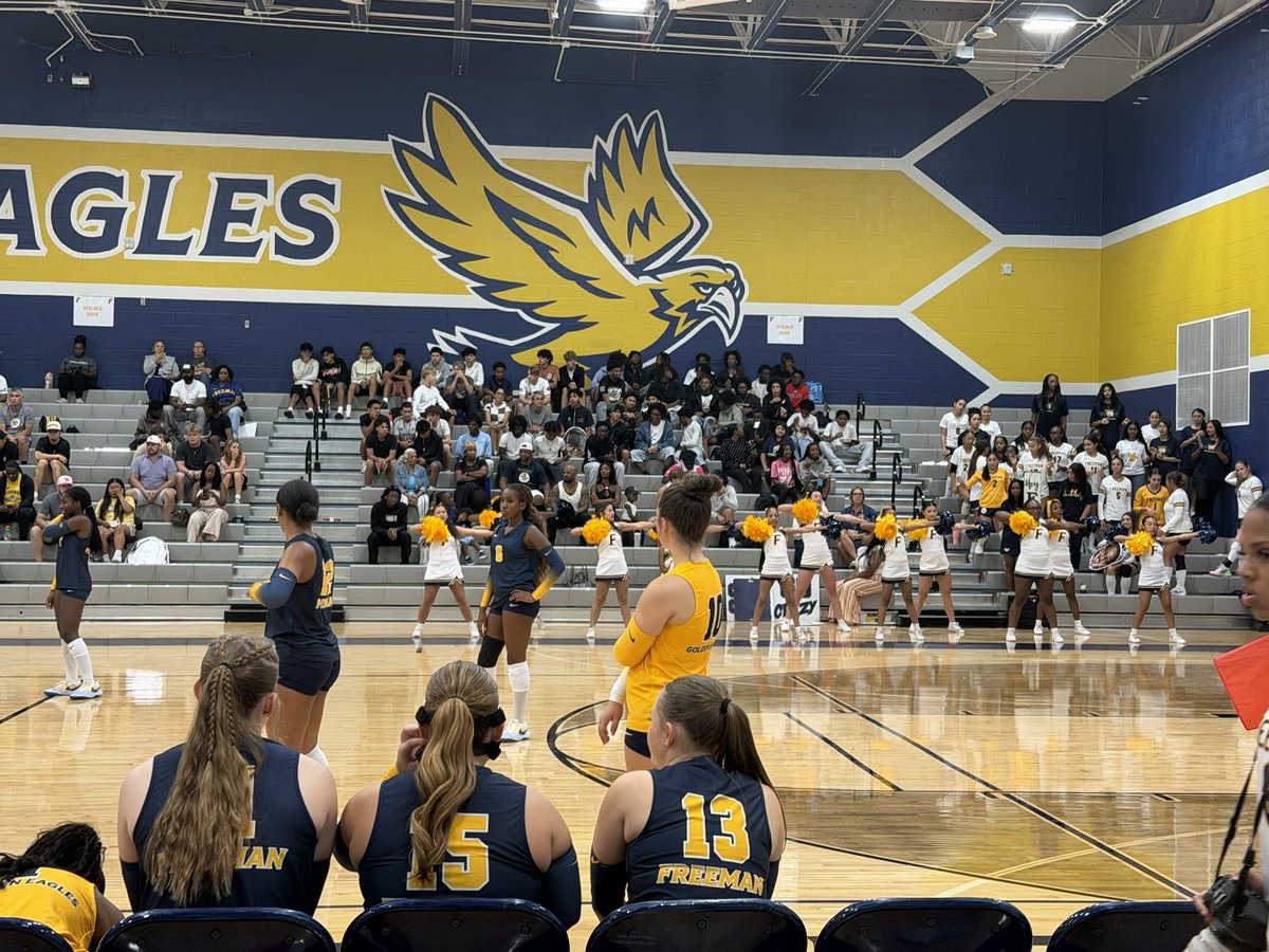 fhsgoldhoops's tweet photo. Go @FHSGoldVball !! https://t.co/ikyMjE92sN