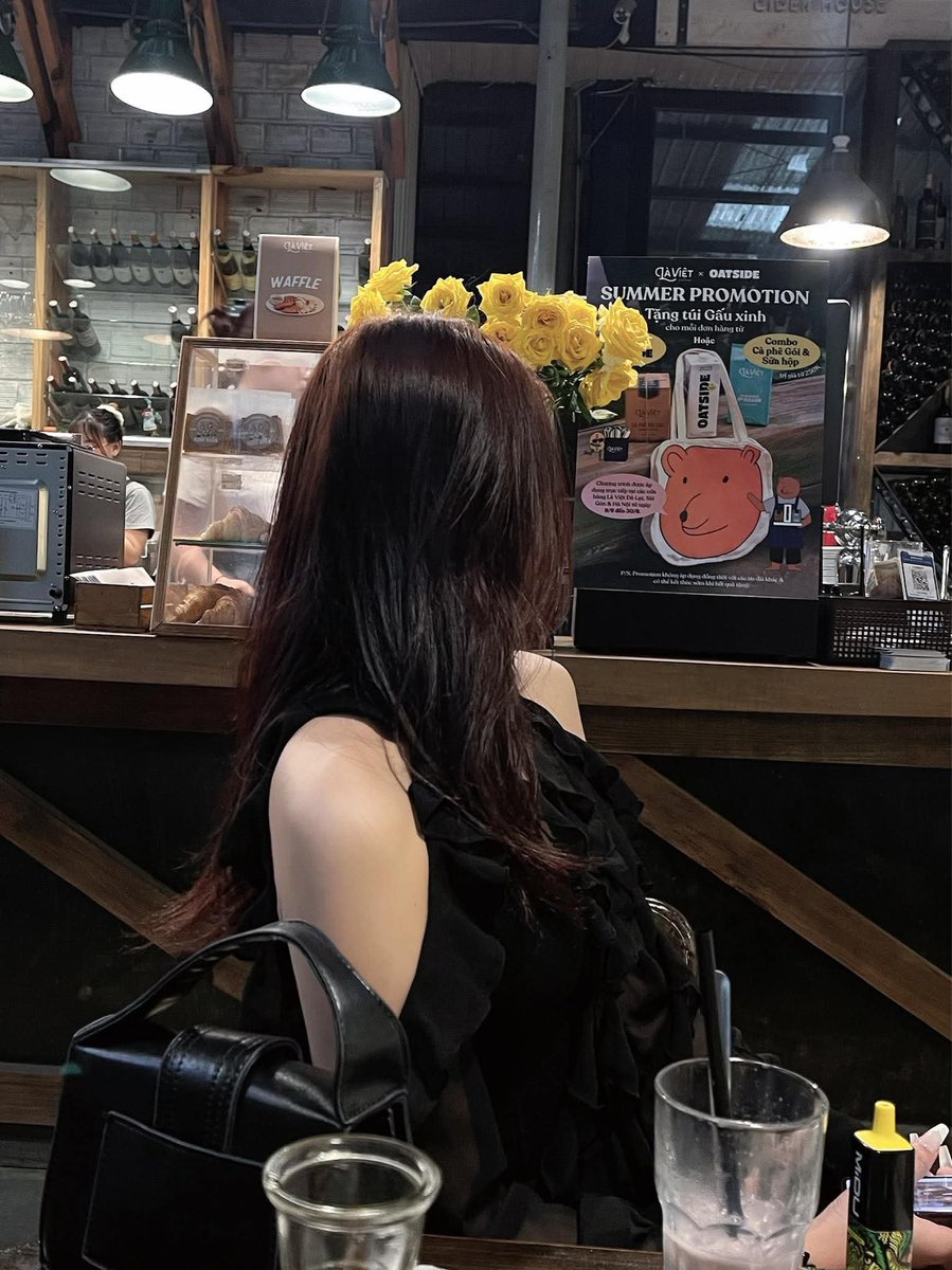linababi05's tweet photo. Coffee khong a ? https://t.co/mkrCRSoDOX