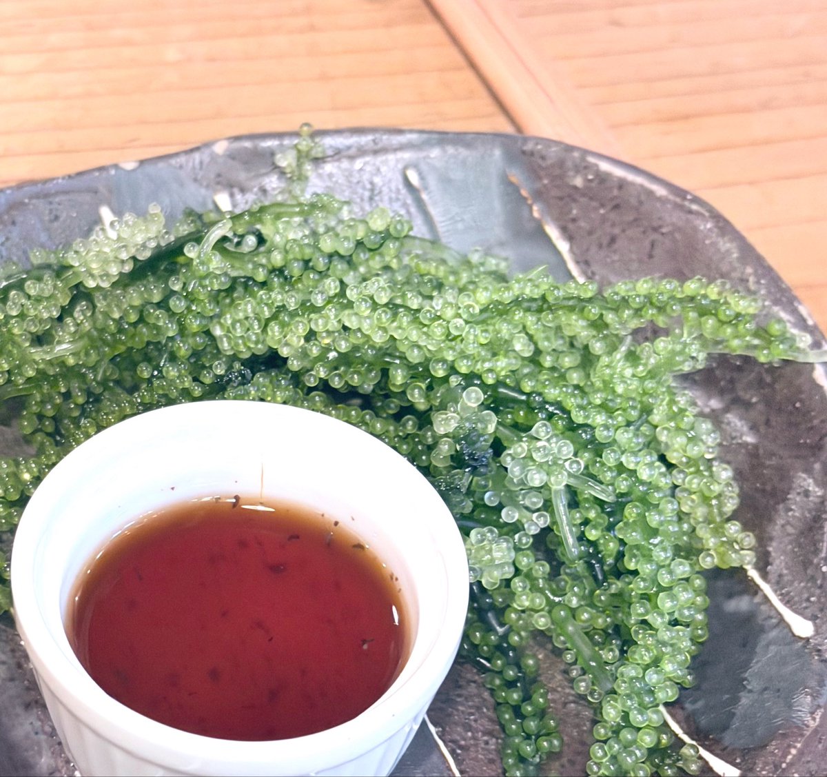 jo__onn's tweet photo. 本日も
滝行なのかも

🤣🤣🤣

雷⚡️

注意報もあり😱

風も

それなりに吹くのかな

気温も湿度も

それでも

来れて良かった

😻😻😻

📸
昨日の飲んでる風🍻 https://t.co/L58rRv9hqa