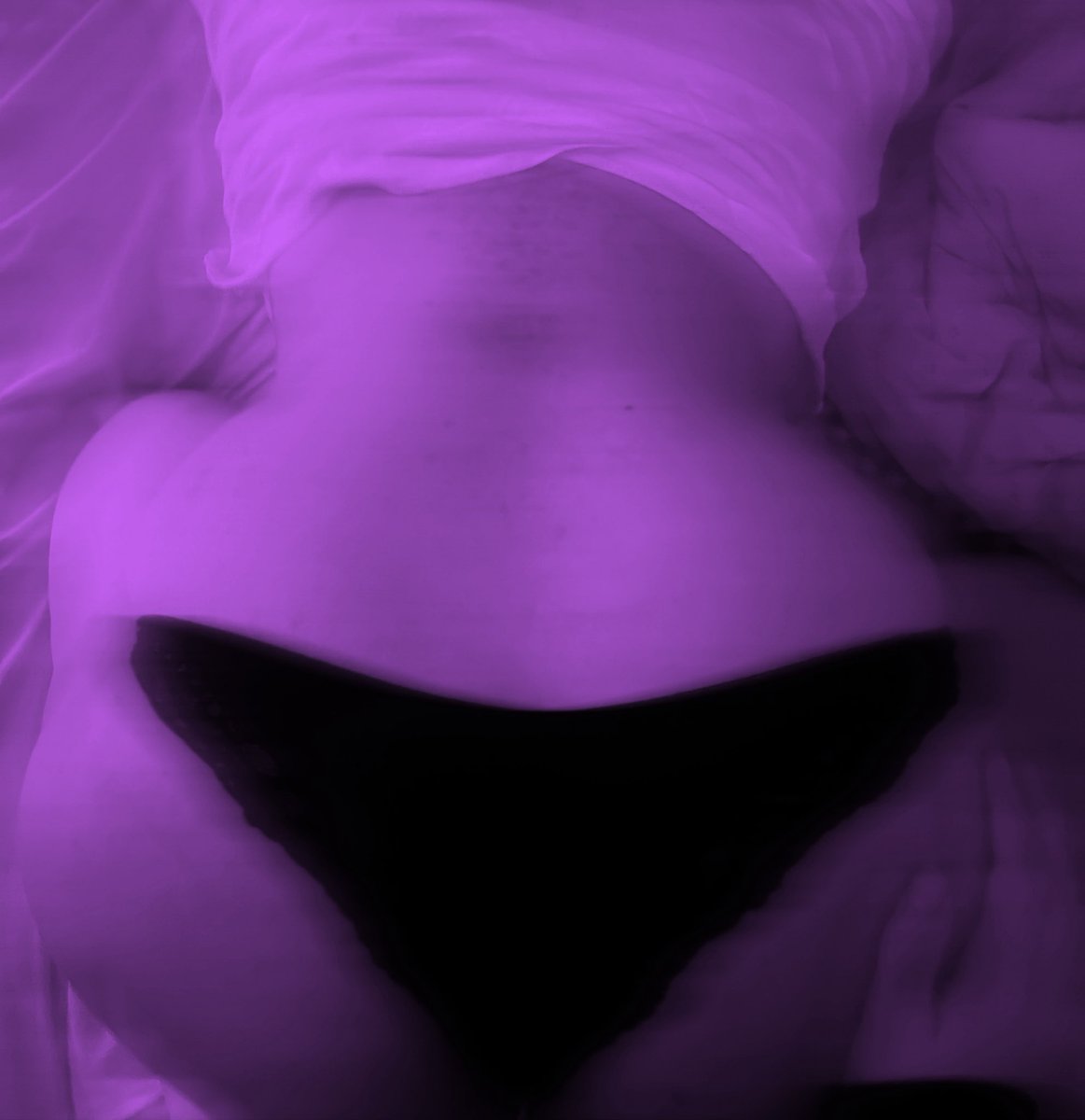 liaecchii's tweet photo. bent over just for you~ https://t.co/Fd4AgSJxkb