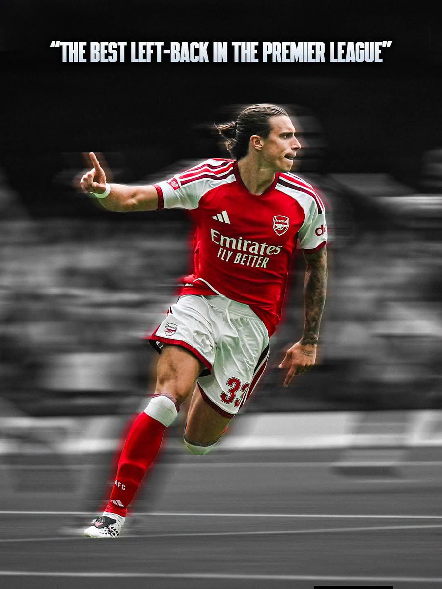 FageneD's tweet photo. “Riccardo Calafiori is the 𝐁𝐄𝐒𝐓 𝐋𝐄𝐅𝐓-𝐁𝐀𝐂𝐊 in the Premier League 𝐛𝐲 𝐚 𝐜𝐨𝐮𝐧𝐭𝐫𝐲 𝐦𝐢𝐥𝐞.” 🌟🇮🇹
“He’s 𝐛𝐫𝐢𝐥𝐥𝐢𝐚𝐧𝐭 in every sense of the word”, said Jamie Carragher.
Another fantastic performance for Arsenal yesterday, delivering a crucial assist to win. https://t.co/gukWJR5yxf