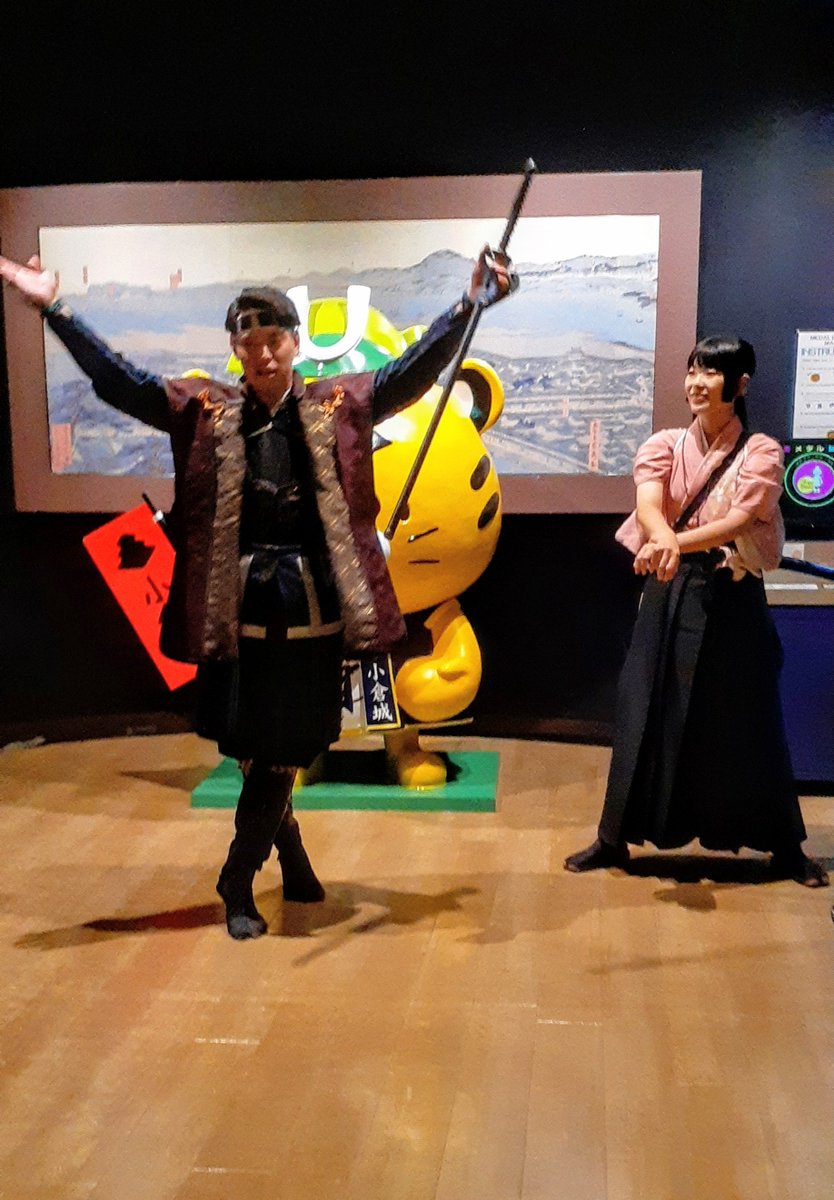Ibeu712's tweet photo. 2026年8月30日 午後
いと様が首根っこを引っ張ってきてくれたおかげで、3週連続公演の時振りに長政様type2にお会いできてびっくりでした！！
あれ、もう3年も前なんですか…？？

長政様はふわふわしてるし、いと様はおちゃめだし…可愛いが大渋滞でした💓
#小倉城
#小倉城武将隊
#清原いと
#黒田長政 https://t.co/YsFKmMzpZk