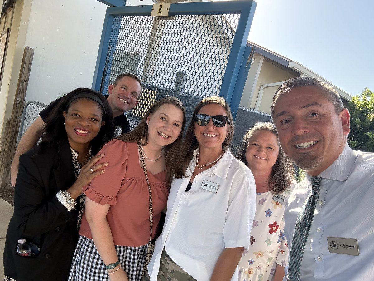 DrBrentRingo's tweet photo. Early Childhood Center Open House &amp; Kerr County 4-H this evening. The future is 🌟 bright in @kerrvilleisd! #TFND #KISDinspires https://t.co/UNHsGKPvOu