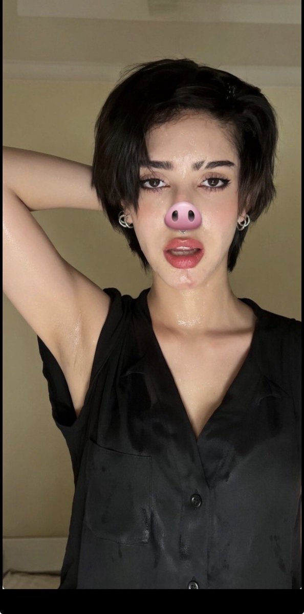 m_iljg's tweet photo. ركز على نظراته تخنزرر🛐😵‍💫🐽🐽 https://t.co/20YmIZSNUk