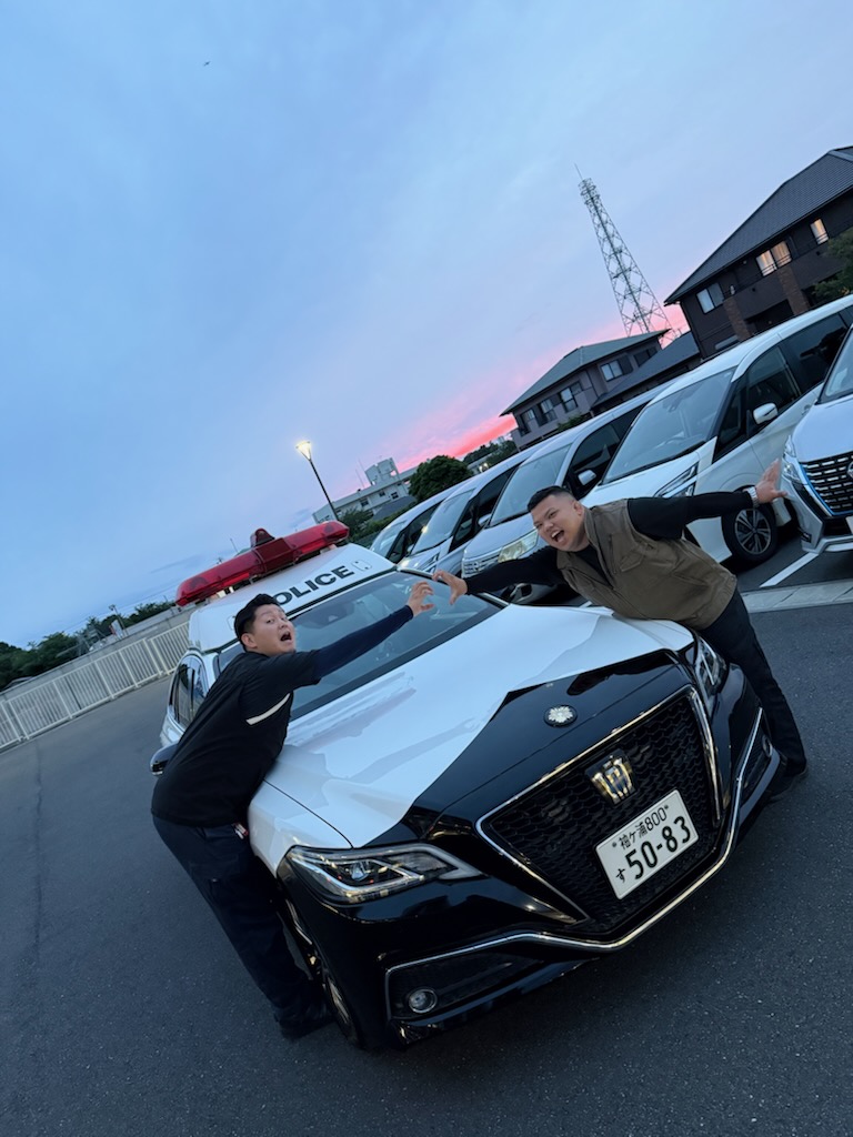 TateyamaPolice's tweet photo. 【相棒と再会】

共に現場を駆けた相棒。

今も変わらず、特別な一台です。

＃千葉県警察 ＃採用 ＃新卒 ＃転職 ＃公務員
＃未来の警察官へ ＃刑事 ＃パトカー https://t.co/RdPPQBoOBd