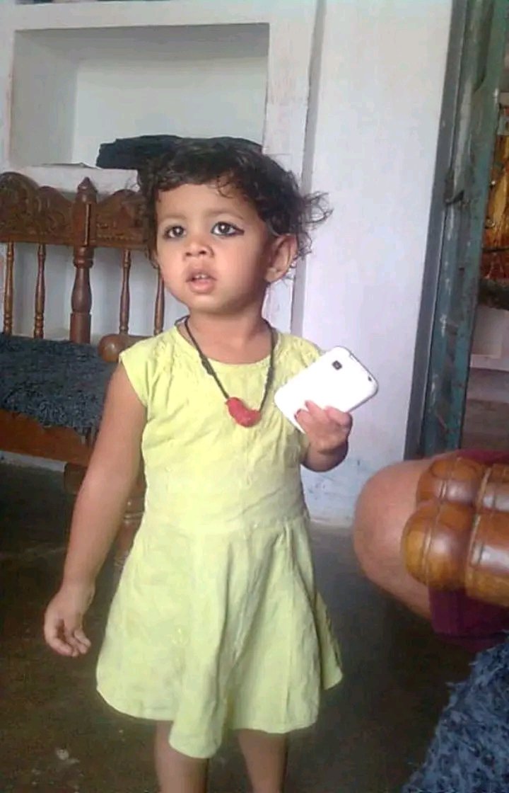 Pavneshm's tweet photo. 🎆"!! Happy Birthday Gungun !!" 🎆

💫 "!! आज हमारी प्रिंसेस👸, परिवार की रौनक👩, घर का उजाला🙋, बड़ों की बिट्टो, बच्चों की दीदी, नटखट शैतान💃, परिवार की प्रथम संतान, हमारी भतीजी, राजनंदिनी👰, गरिमा "गुनगुन" का  जन्मदिन है, आप सभी का स्नेहाशीष सादर अपेक्षित है !!" 💫 https://t.co/XxvT9pEUII