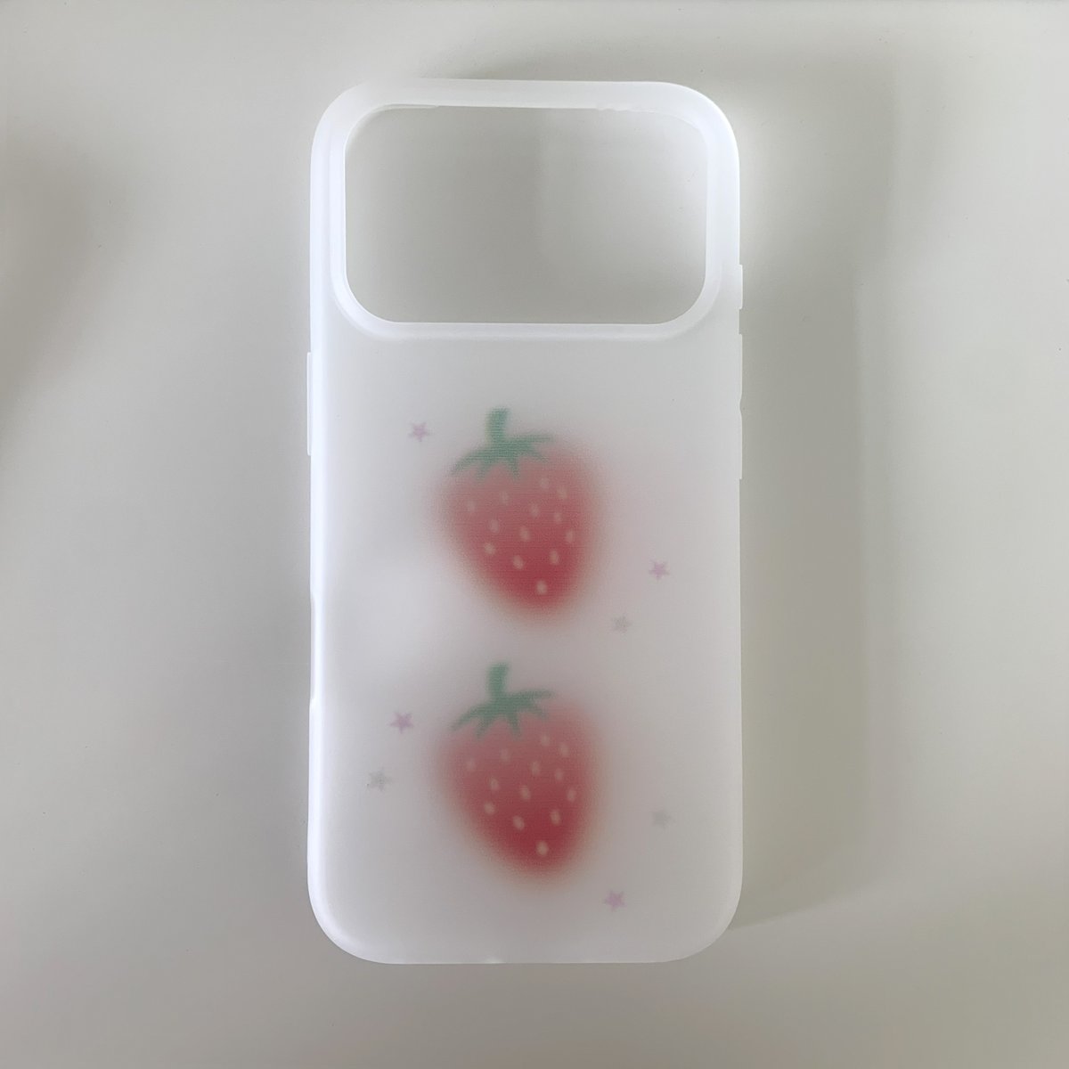 withsome_open's tweet photo. #이벤트 | 폰 케이스

블러리∗₊°。해서 더 귀여운 과일들 !🍓🍑🍅🍏🫐
케이스로 만나 볼 사람~?

*기종은 제품 상세페이지 내에서 확인 가능합니다.

🎁[withsome반투명]블러 프루츠 폰 케이스
📲 리트윗+팔로우 필수!
📢 발표: 9월 9일(수)
👤 인원: 2인

⬇️제품 더보기⬇️
https://t.co/LLAzf0KcG6

#위드썸 #withsome #폰케이스 #아이폰 #아이폰17 #아이폰18 #갤럭시 #케이스추천