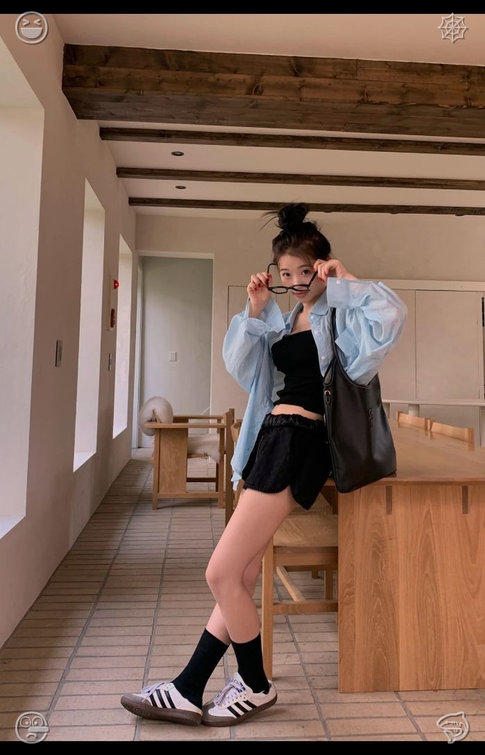 sofiamannz tweet picture