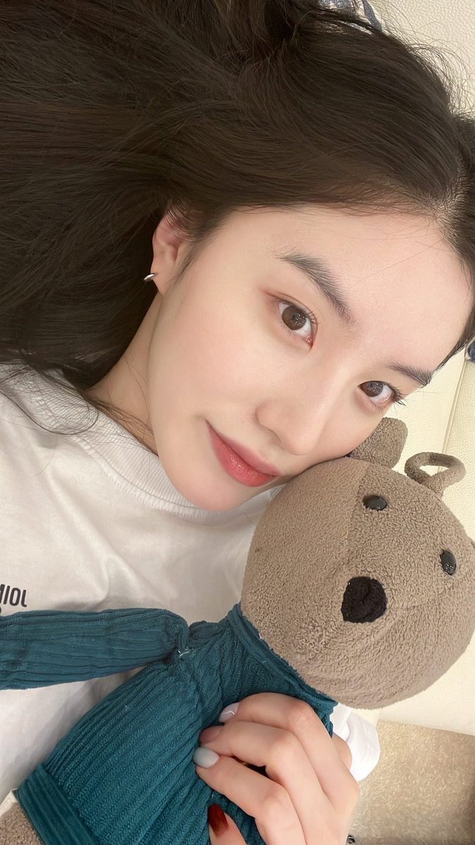 ND__Siyeon's tweet photo. @ND__Hyungwon Swlamst oagi juga oppa {jangan lupa cuci muka please!😭} https://t.co/jrFIzJgYBk