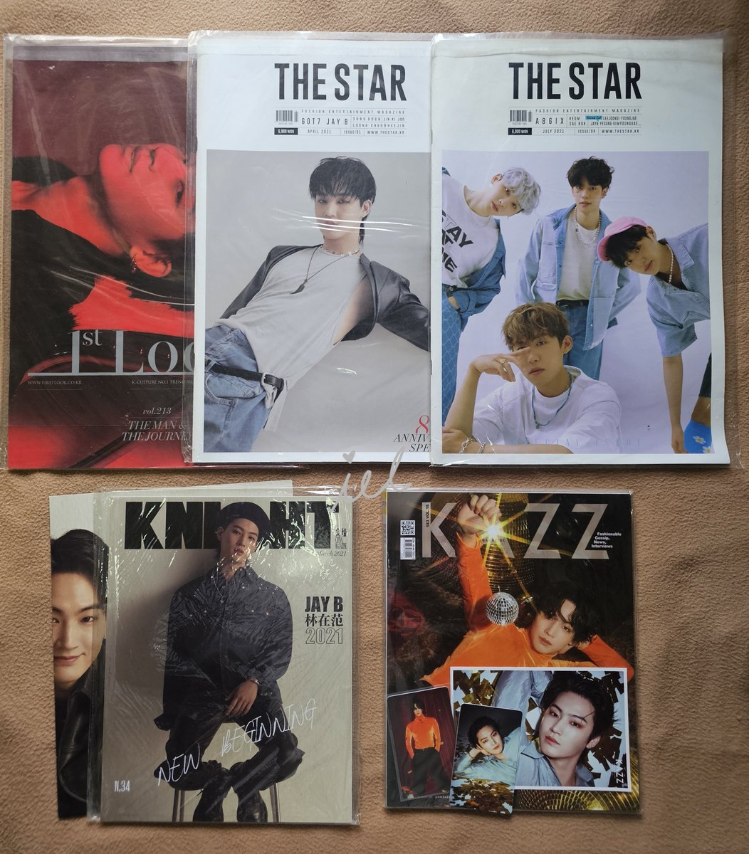 seongddenlyk_hr's tweet photo. wts lfb ph only got7

JAY B Magazines

1st Look - ₱150
The Star - ₱150 ea (Jul 2021 - AB6IX cover w/ Youngjae &amp; Yesung)
Knight w/ folded poster (CN) - ₱200
KAZZ w/ pcs and postcard (TH) - ₱250
₱720 if set

dm to claim ♡

🏷️  jb jayb lim jaebeom knight kazz mags poca https://t.co/WBZZ6aK7pb