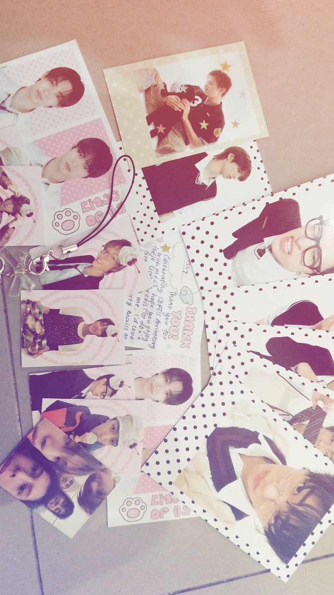 hhwaniesc's tweet photo. OMGGG PRIBISNYA BANYAK N LUCU2 SEKALIIII! thanks for d trade @luckyroomss 💗 https://t.co/eh0hT3X6D7