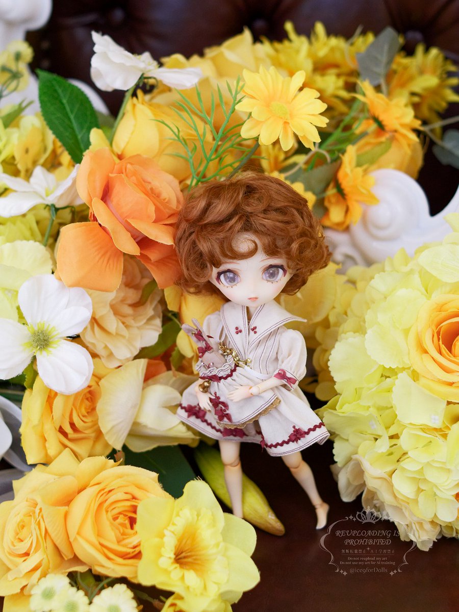 ice9forDolls's tweet photo. honoさんにお借りしたNittaさんのお洋服、お供のうさぎもセットでかわいい～！胸元のフックとか思いもよらないデザインでおしゃれです☺️
#ハルモニアブルーム
#Harmoniabloom https://t.co/PR3QZyQfi2