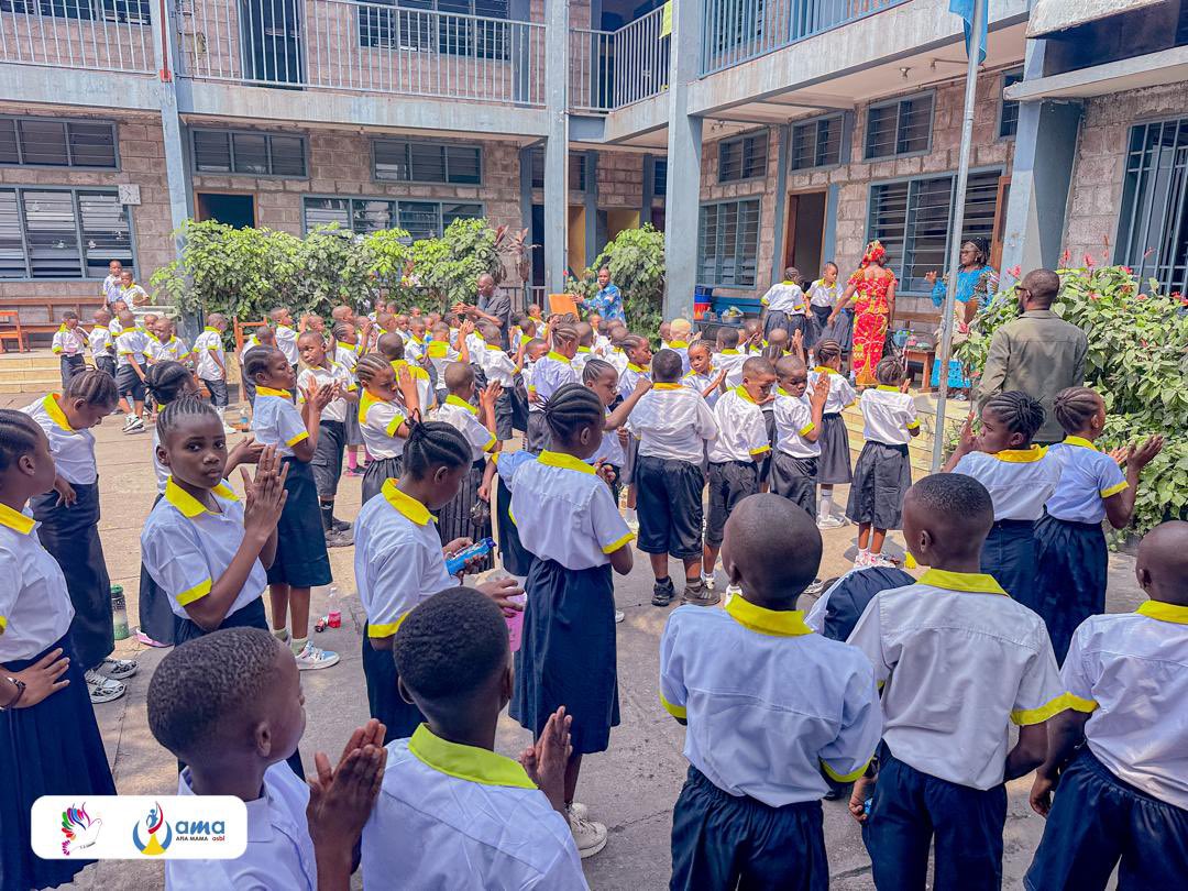 CSLacolombe_AMA's tweet photo. Les six valeurs guideront l’année scolaire 2026‑2027 :
✅ Discipline
✅ Excellence
✅ Respect
✅ Responsabilité
✅ Inclusion
✅ Solidarité

Au @CSLacolombe_AMA, la discipline éduque sans humilier et la paix se vit chaque jour. 

#VivreEnsemble #Paix #EducationQualité https://t.co/oj1lMHDZdS