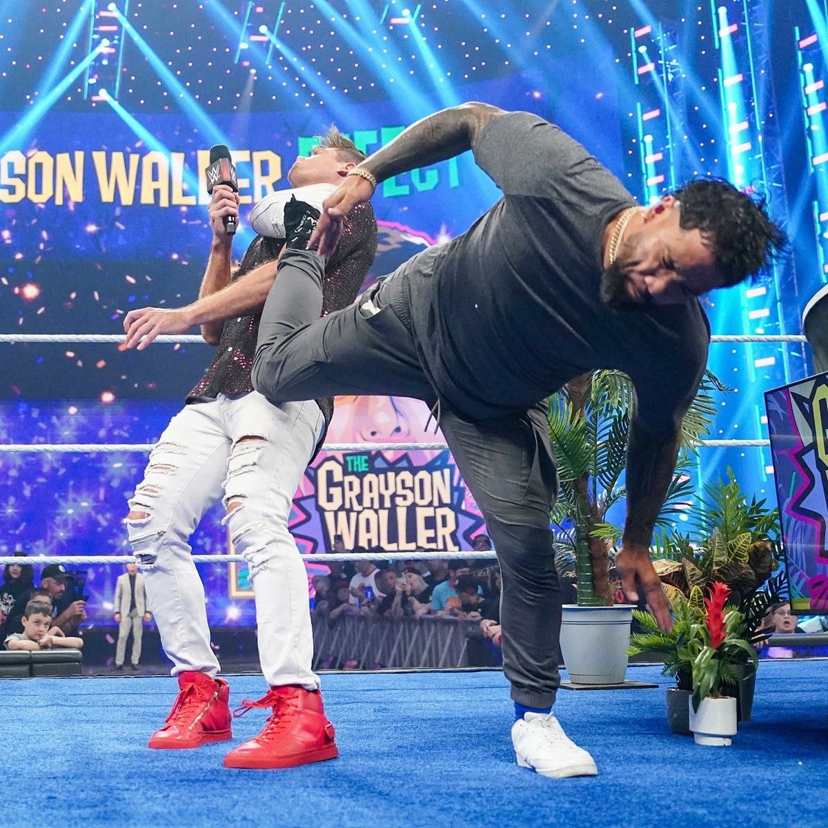 uceyuso5's tweet photo. I can’t believe it’s been 3 years since my boy Jey returned for the first time since he left the bloodline thanks to Cody I ngl I am so proud of Jey for working so hard and no matter what I will always support him #wwe #wwepayback #jeyuso #fyp https://t.co/GAyoXMoe3t