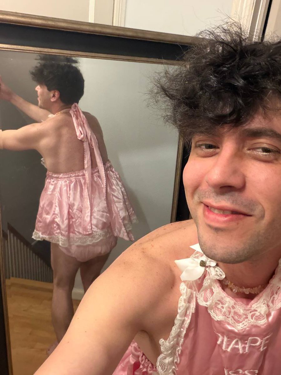 RuningSubsxv's tweet photo. David Ostroski sissy slut Exposed .🔥
The diaper sissy from New Jersey who gets hard sniffing poppers while sitting in his own piss.
908-227-6681
Snapchat @Daveohhhhh https://t.co/mHx69zeHGb