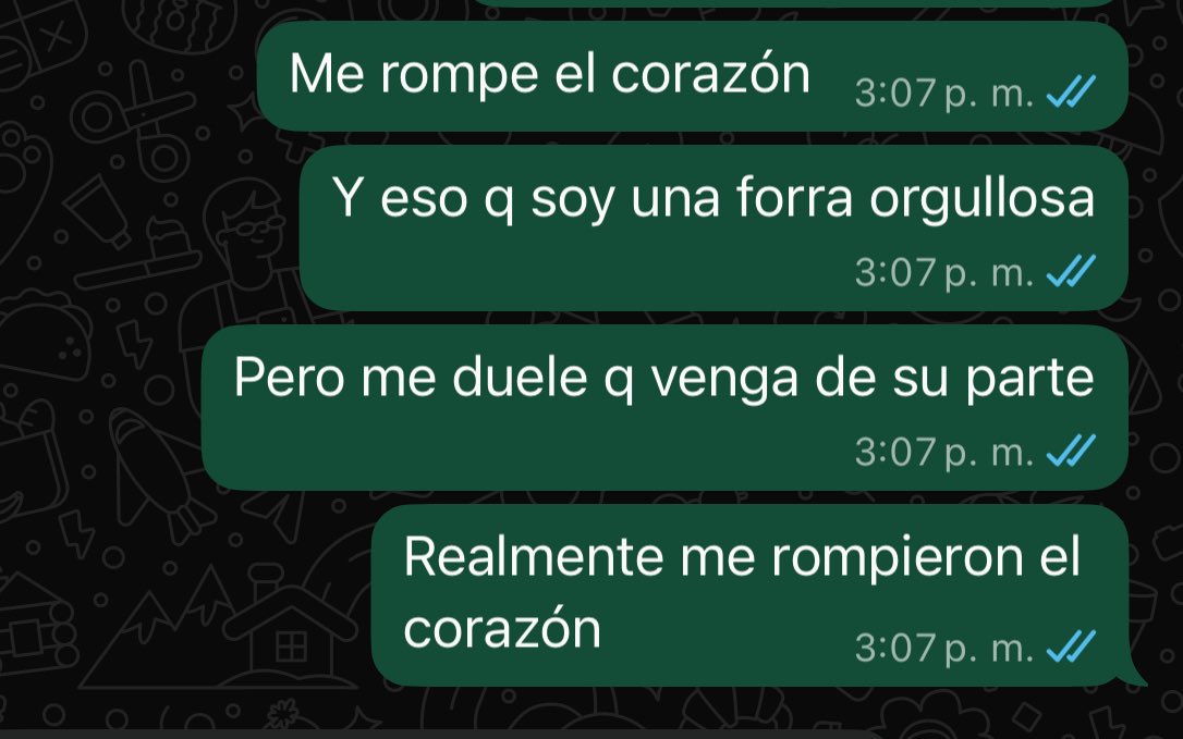 Candelalcastro's tweet photo. Releer mensajes y pensar en cómo llegué a ser tan sensible es de los peores sentimientos que puedo llegar a tener. https://t.co/DjNpNGjdVL