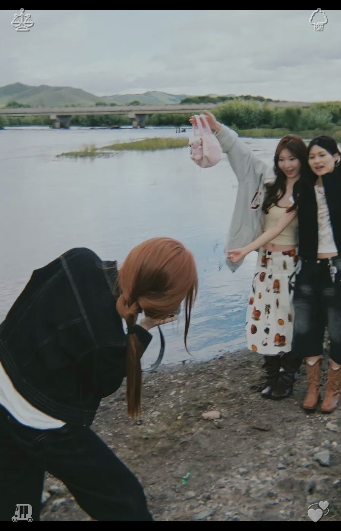 Guuiilopees's tweet photo. The moors, which had long stood for gloom and desolation, transformed into a beacon of optimism—a sign of fresh starts, of love that defies the passage of time, and of salvation within reach for all who dare to release yesterday and welcome what lies ahead. https://t.co/n3MjUVAIWm