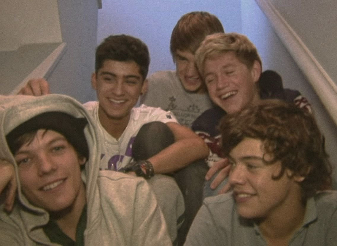 ot5hourly1d's tweet photo. https://t.co/QncVuHE0xF