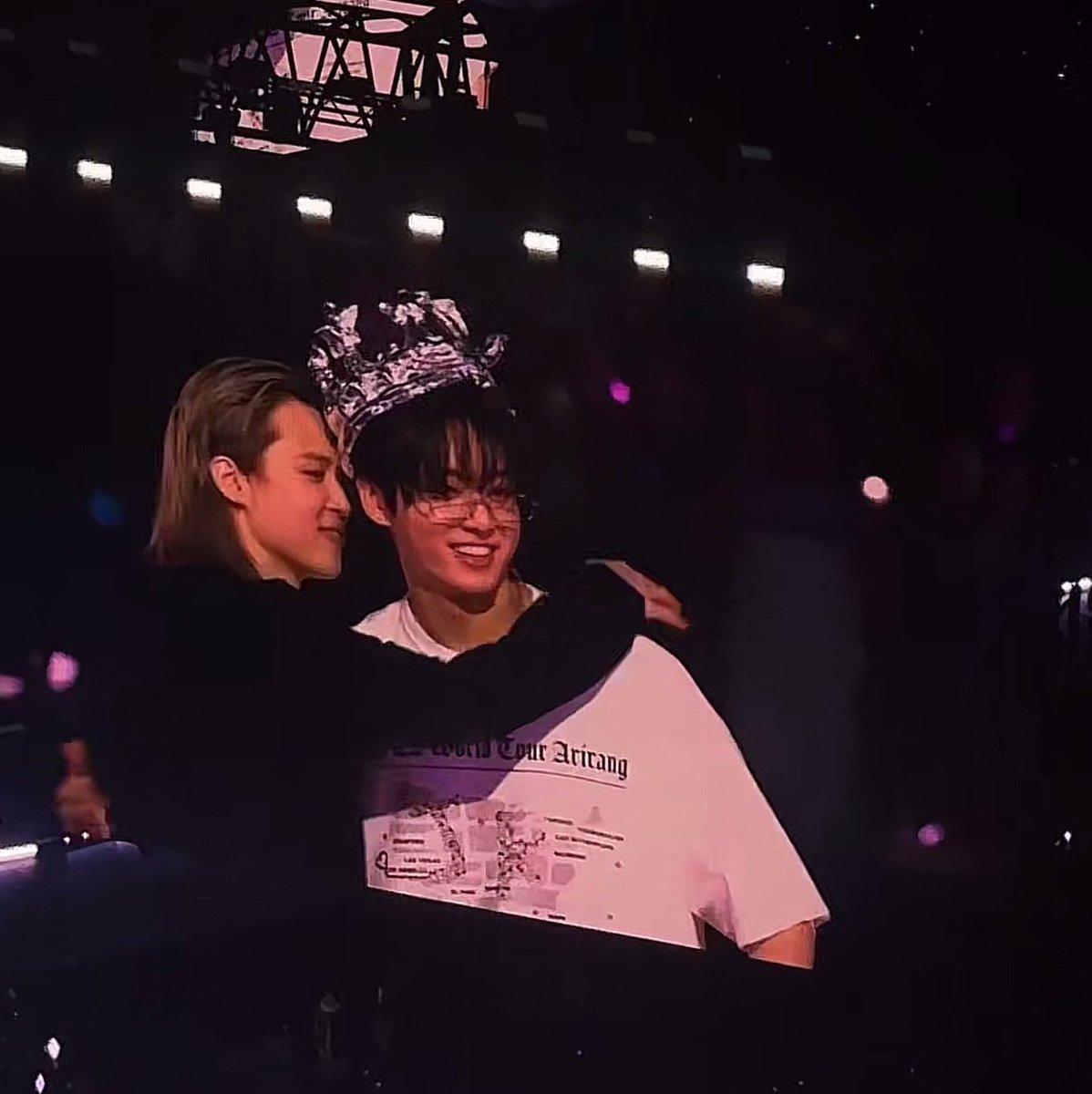 namjikookr's tweet photo. Yes. https://t.co/X5E5GYhzdQ