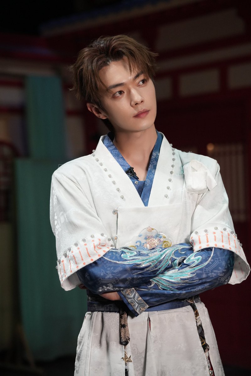 Xkfangirl88's tweet photo. 2/4 #XuKai #GreatEscape https://t.co/HMKd03AsRb