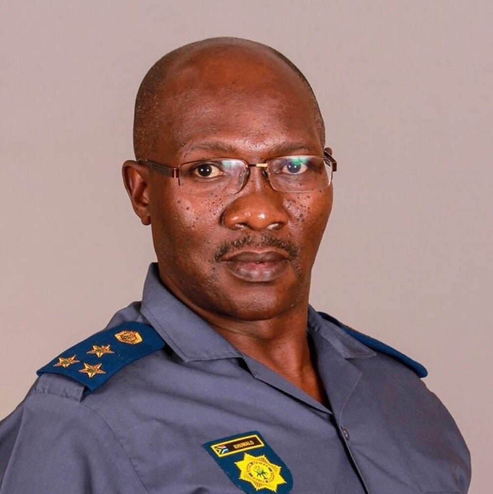 D_Molatoli's tweet photo. Lebeya called them "A Trio". 😂

Can I please make one thing clear ladies and gentlemen, I will defend these General Masemola, General Mkhwanazi and General Khumalo any time any day. We have seen and heard enough already to know that there is no time to sit on fences and claim to be "impartial", when these men have stood up and sacrificed so much, put their lives on the line, to fight against a Cartel and syndicates that want to destroy our country and the future of our children. 

So just so you are not confused when you come to my Timeline, I support these Generals and I don't care what you think of me. Whether you call it a camp, a faction, I don't care. 

I just needed to get this out of my chest this morning. 

I thank you. Have a good day. 🙏🏽😊