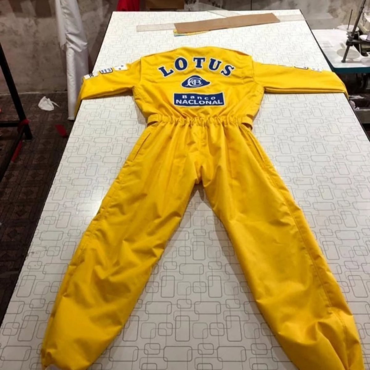 AlyseIrishpv's tweet photo. Customized go-kart suits and gear available at reasonable prices. https://t.co/bSIAsCADRE