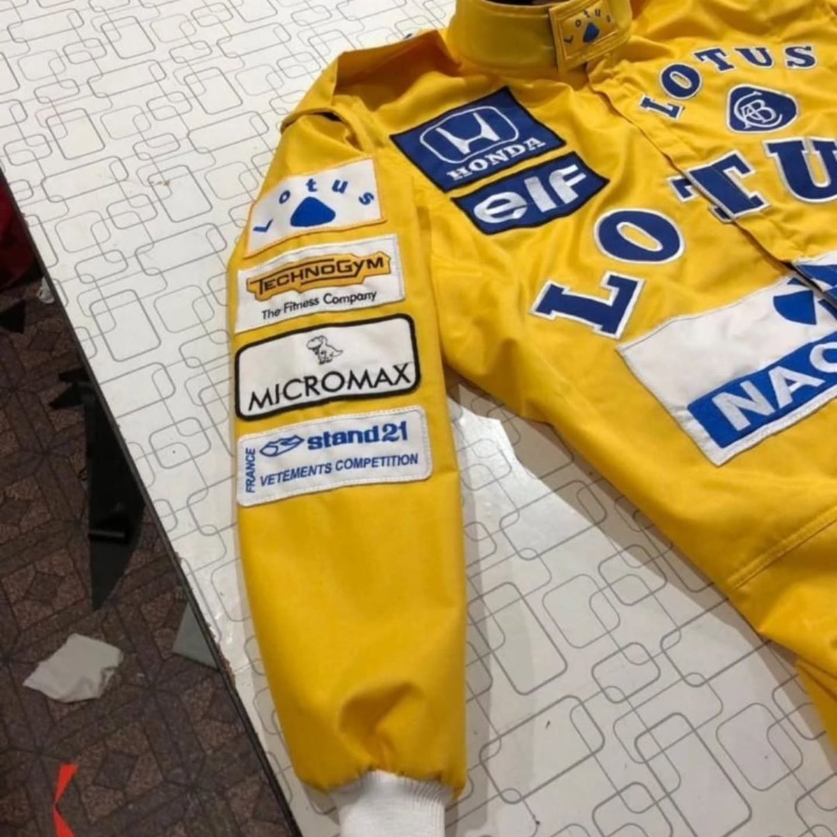 AlyseIrishpv's tweet photo. Customized go-kart suits and gear available at reasonable prices. https://t.co/bSIAsCADRE