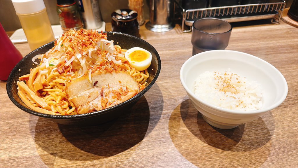 monuke_1212's tweet photo. そういえば昨日食べた油そば
美味しかった https://t.co/5Rbf1HHevp