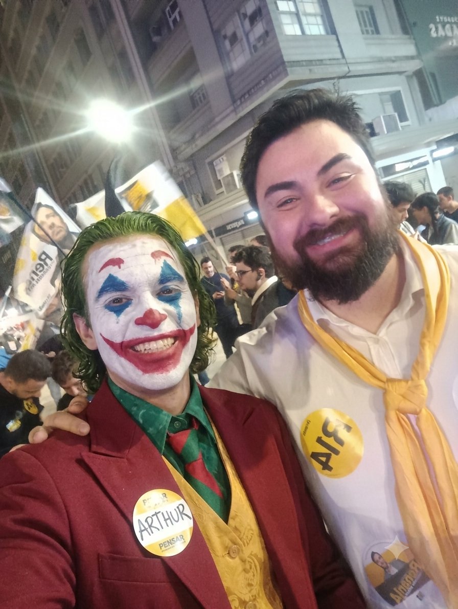 betao_creme's tweet photo. Hoje conheci os candidatos da missão de Porto Alegre na manifestação contra a decisão monocrática de dias toffoli, infelizmente só o @evandro_stacruz e o  @pemonetors tem perfil aqui no x, mas no facebook o perfil da terceira é gabriela costa 1404 e o último e o último é o luiz graciano prado, temos que apoiar fortemente os candidatos da missão pra termos uma bancada forte nos representando em Brasília.