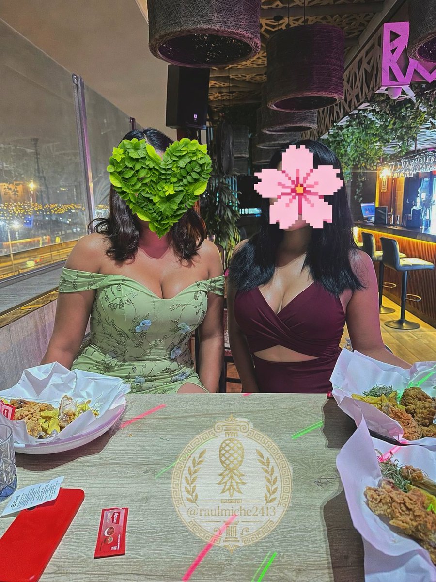 raulmiche2413's tweet photo. LLEGAMOS A LOS 😱 8000!!!! SEGUIDORES 💫 
Estamos muy alegres gracias por el apoyo en verdad 😭💘, vinimos a celebrar con una amiga 🦄🍾🍷

Si sacamos dinamica de las 2 juntas?  🫣🫣 quien se anima 😅

Los quierooooo a todossss❤️❤️❤️❤️
#swinger #feliz #🦄 https://t.co/qxp5gDsB61