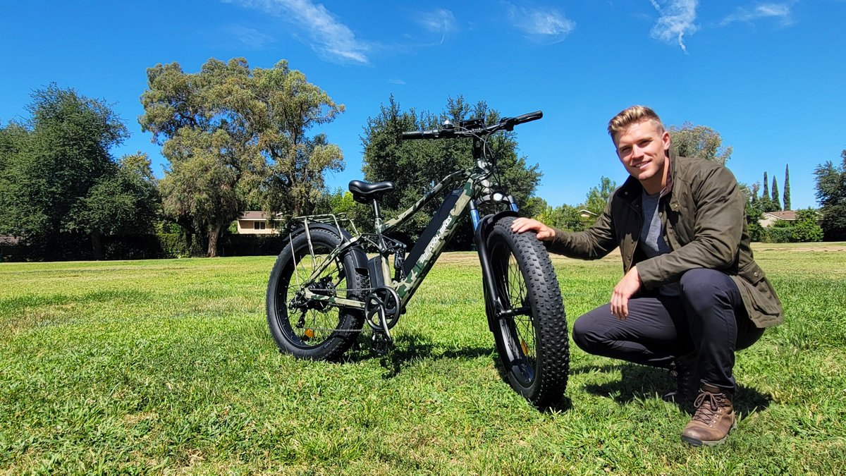 BeecoolBikes's tweet photo. 🥂Adventure Doesn’t Need a Vacation
Turn boring commutes into exciting adventures and make every ride worth remembering. 🐝⚡
https://t.co/68JJP5sGKb
#BeeCoolBikes #BeeAdventurer #EBikeAdventure #ElectricBike #RideMore #ExploreMore #AllTerrainEBike #AdventureAwaits #RideBeeCool https://t.co/yiXxCcyvYt