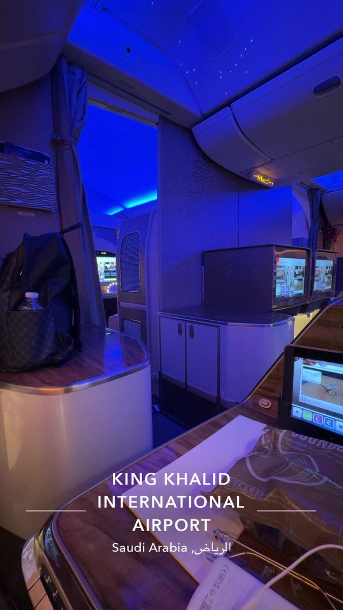 xlxwi's tweet photo. صباح الخير 
اكرمكم الله يا اهل الرياض شهرين تقريبا خضت فيها تجربة من امتع التجارب في حياتي شكرا لعموم العيال وخصيصاً 
@iABSq @oFLaGx @oTnxx_ @Muvxn_ @uar 
الى لقاء قريب باذن الله 🧡 https://t.co/rgG2tJofOL