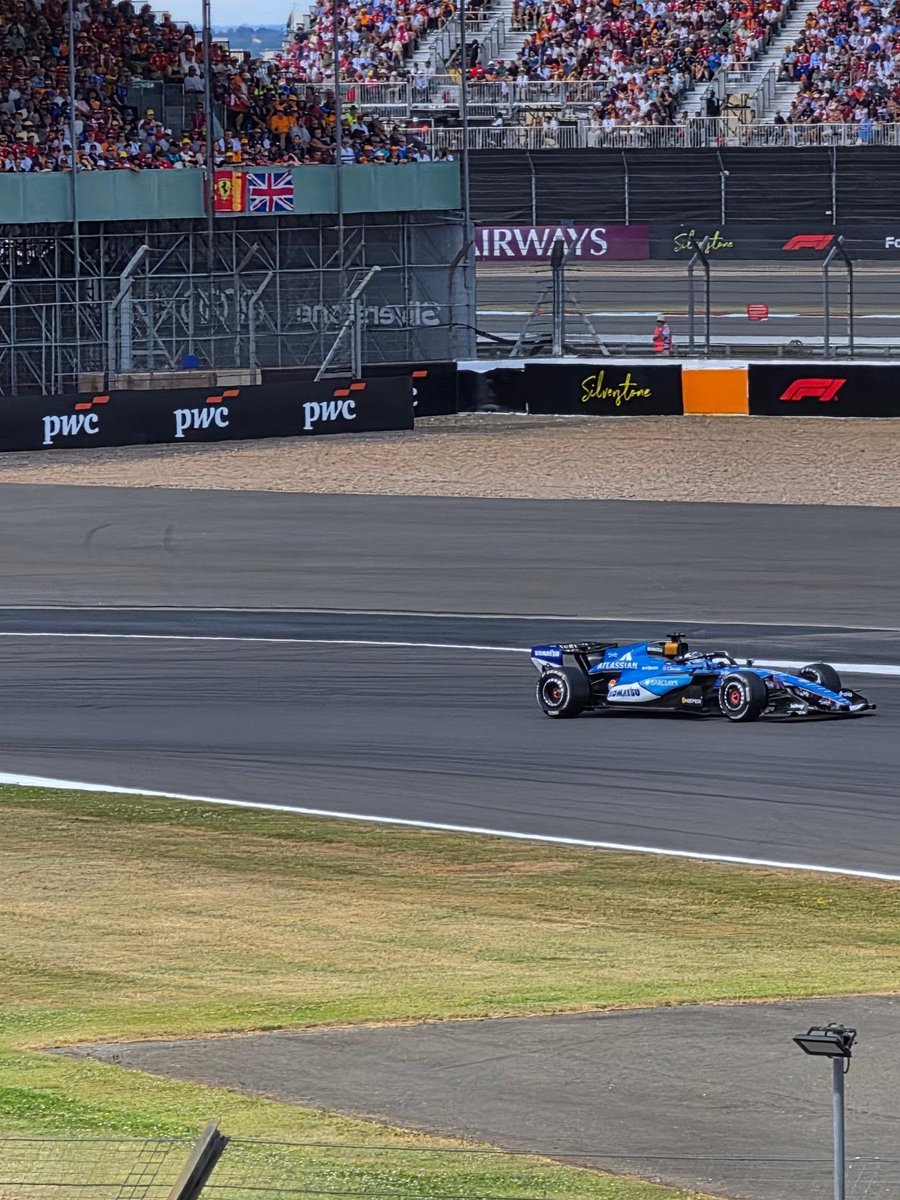 GordonWalk59's tweet photo. A fantastic day at Silverstone for the F1! An incredible experience, especially in the Boxpark arena. The go-kart race was something else! https://t.co/R50o2HOCsz