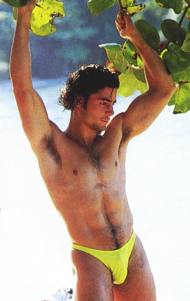 eyesindaddy's tweet photo. Chayanne https://t.co/lFimN0soVn