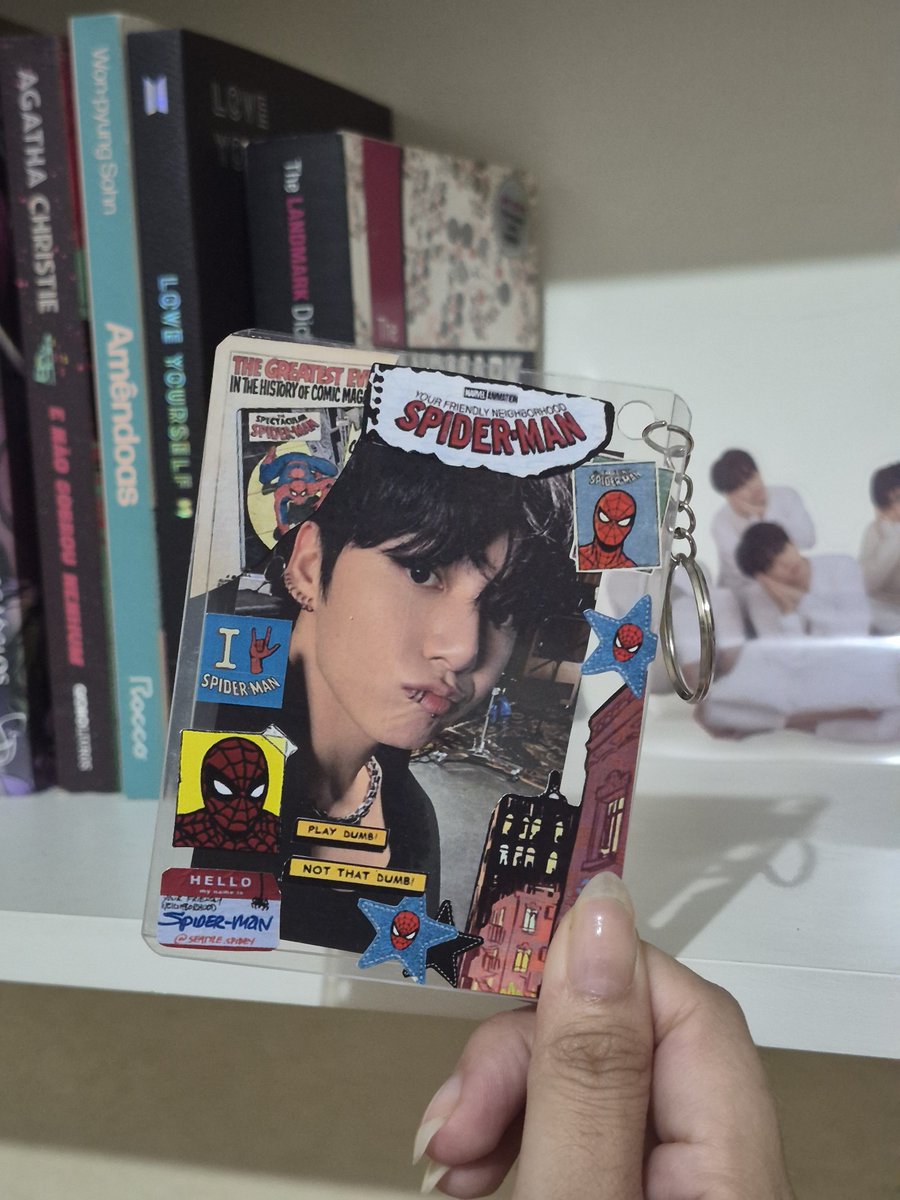 gcfkoobie's tweet photo. meu spiderkook chegando no dia do niver do jk tudo conectado 
@himjeon eu ameeei mt obrigada prin vc é a mais mais https://t.co/lzWQzf5c1W