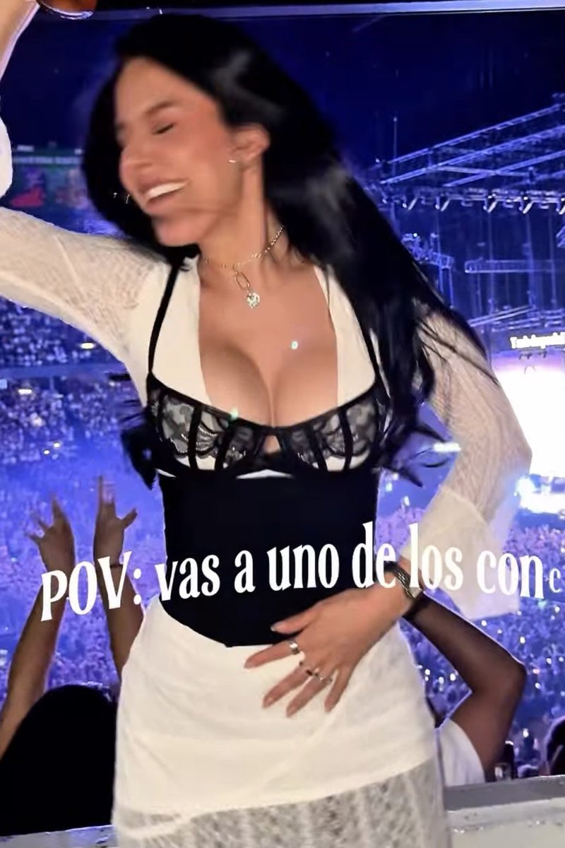 Pacoelchato002's tweet photo. Siempre las ha tenido muy, muy bonitas https://t.co/dHj2qynhbt