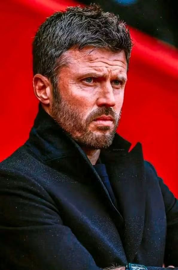 FageneD's tweet photo. The Transfer window is officially closed . No more deals allowed. Manchester United decided not to sign another left back at this time. Dogu will retain his position as an ultanative to shaw https://t.co/78MXH3BJeQ